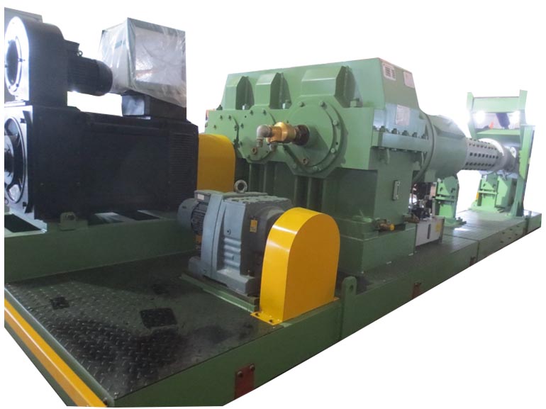 桂林合众国际橡塑机械对顶式内衬层双挤出生产线