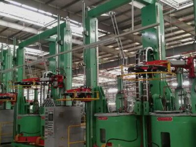 软控股份全钢及工程胎液压硫化机